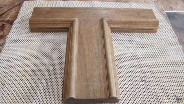 Moulures à grands cadres